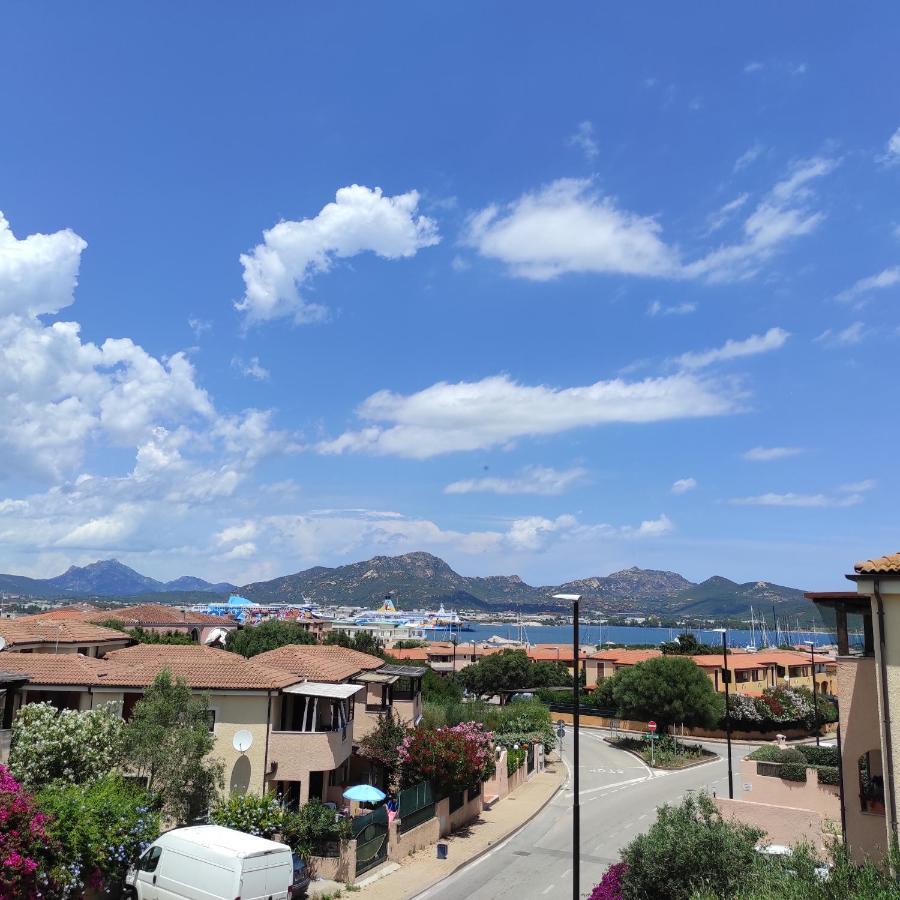 Vista Mare Olbia Bed & Breakfast Exterior photo